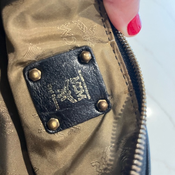 MCM leather mini bag vintage. - Picture 5 of 6
